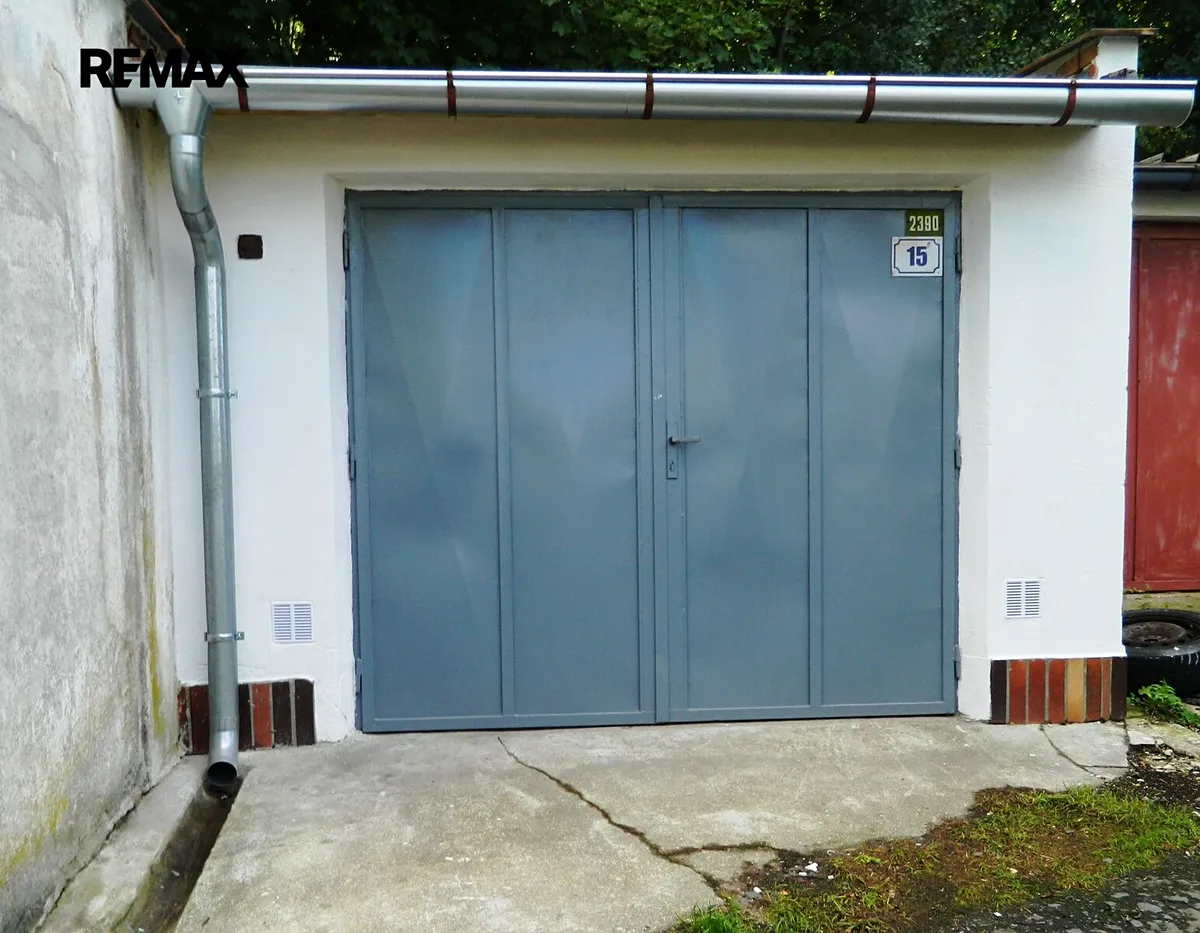 Prodej garáže 28 m²